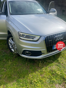 Audi Q3 2.0 Quattro s-line Grigio Cambio auto