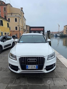 Audi q5 bianca