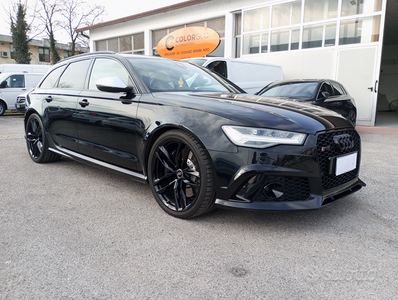 AUDI RS6 AVANT 605cv BLACK EDITION