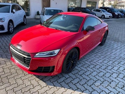 AUDI TT Coupé 2.0 TDI ultra Design