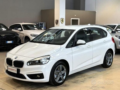 BMW 218 d Active Tourer Sport Auto - LED - 17