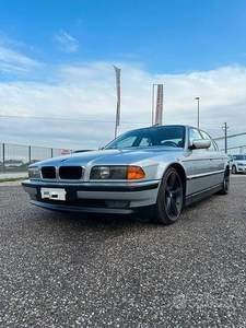 BMW 728 I 2.8 BENZINA / 1995