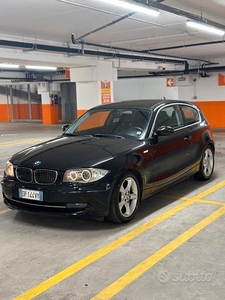 BMW serie 1 118D 3 porte