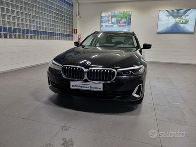 BMW Serie 5 520d Touring mhev 48V xdrive Luxury au