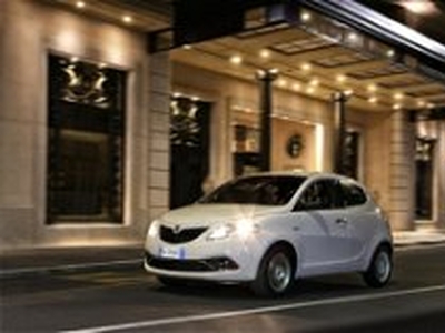 Lancia Ypsilon 1.2 69 CV 5 porte S&S Gold del 2020 usata a Torino