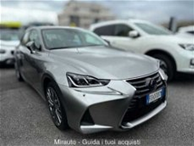 Lexus IS Hybrid Luxury del 2018 usata a Roma