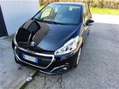 Peugeot 208 BlueHDi 100 Stop&Start 5 porte Active del 2019 usata a Bologna