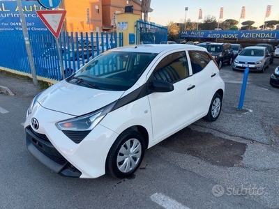 TOYOTA Aygo 2amp;amp;ordf; serie - 2019