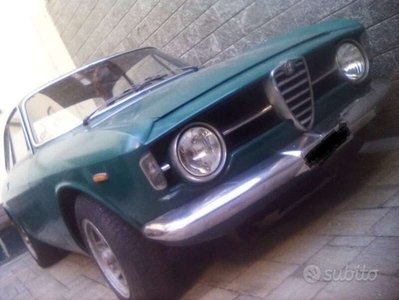 Usato 1970 Alfa Romeo GT Junior Benzin 109 CV (28.880 €)