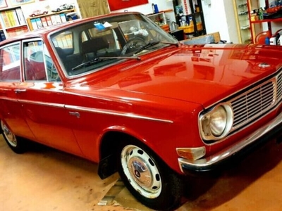 Usato 1970 Volvo 144 2.0 Benzin 84 CV (7.900 €)