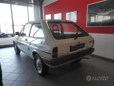 Usato 1984 Ford Fiesta Benzin (3.500 €)