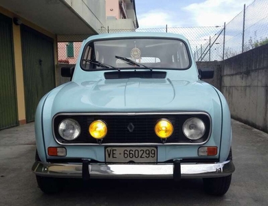 Usato 1986 Renault R4 Benzin 33 CV (5.300 €)