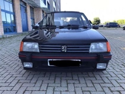 Usato 1987 Peugeot 205 1.9 Benzin 128 CV (13.990 €)