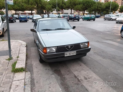 Usato 1988 Alfa Romeo 75 1.8 Benzin 120 CV (10.000 €)
