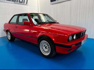 Usato 1990 BMW 318 1.8 Benzin 136 CV (21.900 €)
