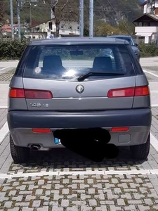 Usato 1995 Alfa Romeo 145 1.6 Benzin 103 CV (1.500 €)