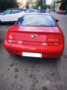 Usato 1996 Alfa Romeo 2000 2.0 Benzin 201 CV (9.999 €)