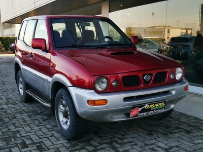Usato 1998 Nissan Terrano 2.7 Diesel 125 CV (5.900 €)