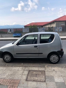 Usato 1999 Fiat 600 Benzin (1.600 €)