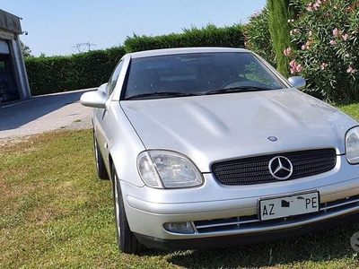 Usato 1999 Mercedes SLK200 2.0 Benzin 192 CV (8.500 €)