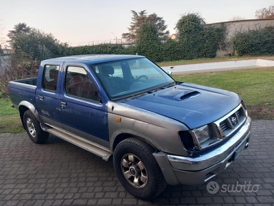 Usato 2001 Nissan Navara 2.5 Diesel (3.300 €)