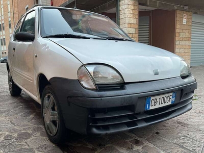 Usato 2002 Fiat Seicento 1.1 Benzin 54 CV (1.499 €)