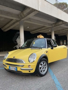 Usato 2003 Mini ONE 1.6 Benzin 90 CV (3.300 €)