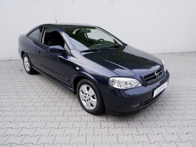 Usato 2003 Opel Astra 1.8 Benzin 125 CV (7.500 €)