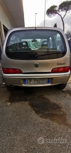 Usato 2004 Fiat 600 1.1 Benzin 54 CV (1.600 €)