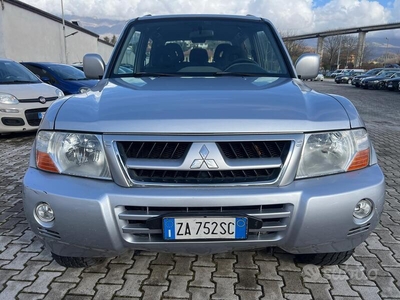 Usato 2004 Mitsubishi Pajero 3.2 Diesel 160 CV (2.999 €)