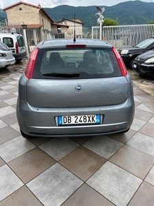 Usato 2006 Fiat Grande Punto 1.4 Benzin 95 CV (999 €)