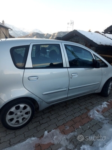 Usato 2006 Mitsubishi Colt 1.3 LPG_Hybrid 75 CV (3.600 €)