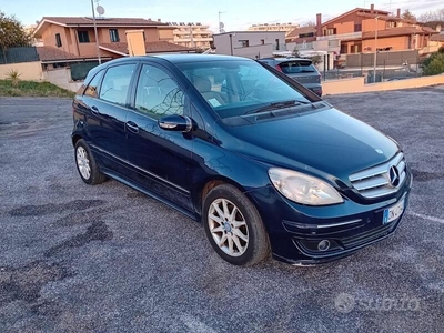 Usato 2007 Mercedes B180 2.0 Diesel 109 CV (3.000 €)