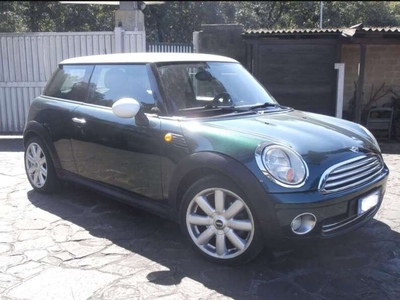 Usato 2007 Mini Cooper 1.6 Benzin 120 CV (4.500 €)