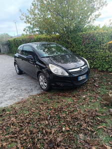 Usato 2007 Opel Corsa 1.2 Diesel 69 CV (3.500 €)