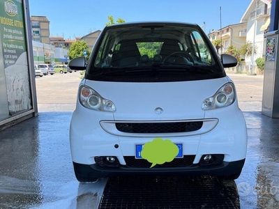 Usato 2007 Smart ForTwo Coupé 1.0 Benzin 71 CV (6.500 €)