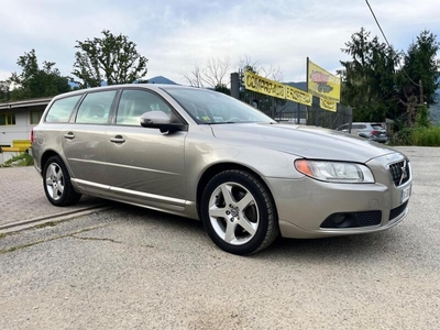 Usato 2007 Volvo V70 2.4 Diesel 185 CV (7.500 €)