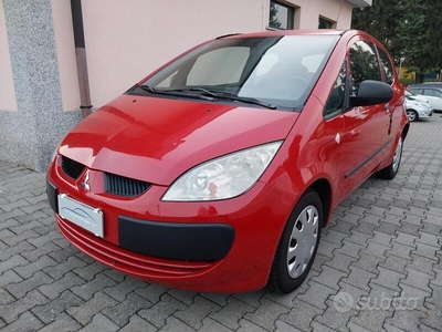 Usato 2008 Mitsubishi Colt 1.1 Benzin 75 CV (3.900 €)