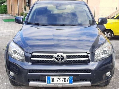 Usato 2008 Toyota RAV4 2.2 Diesel 177 CV (5.900 €)