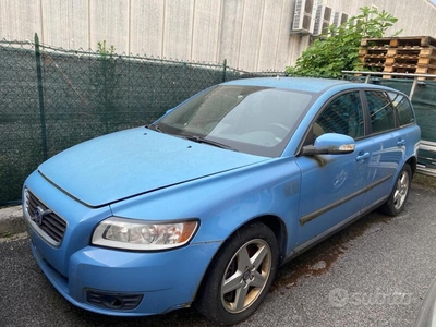 Usato 2008 Volvo V50 2.0 Diesel 136 CV (2.500 €)