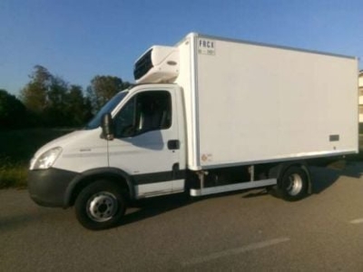 Usato 2009 Iveco Daily 3.0 Diesel 145 CV (9.900 €)