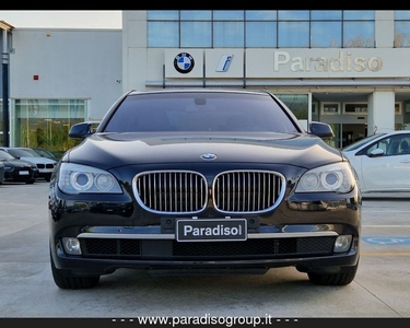 Usato 2010 BMW 740 3.0 Diesel 305 CV (14.900 €)