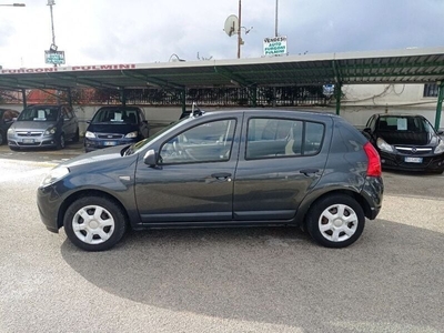 Usato 2010 Dacia Sandero 1.4 LPG_Hybrid 75 CV (3.500 €)