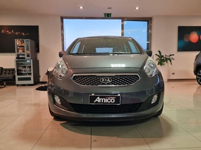 Usato 2010 Kia Venga 1.4 Benzin 91 CV (7.900 €)