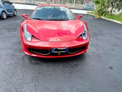 Usato 2011 Ferrari 458 4.5 Benzin 570 CV (195.000 €)