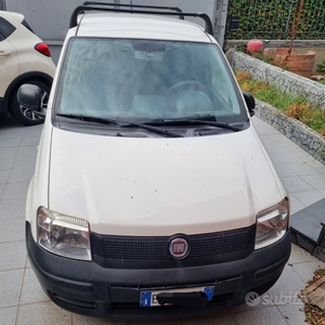 Usato 2011 Fiat Panda 1.2 Benzin (3.000 €)