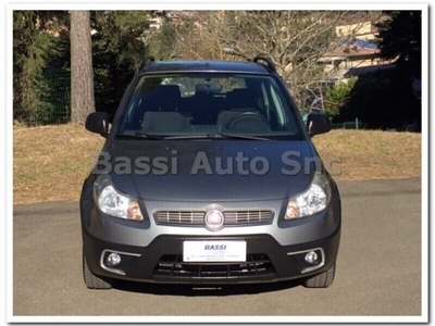 Usato 2011 Fiat Sedici 1.6 Benzin 120 CV (7.400 €)