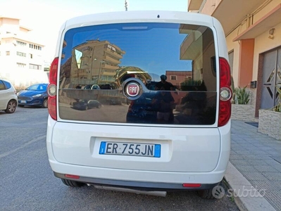 Usato 2013 Fiat Doblò 1.4 CNG_Hybrid 120 CV (5.000 €)