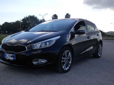 Usato 2013 Kia Ceed 1.6 Diesel 128 CV (8.500 €)