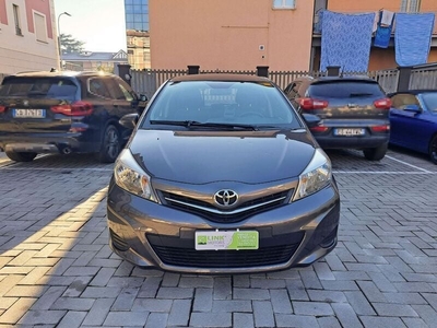 Usato 2013 Toyota Yaris 1.4 Diesel 90 CV (5.900 €)